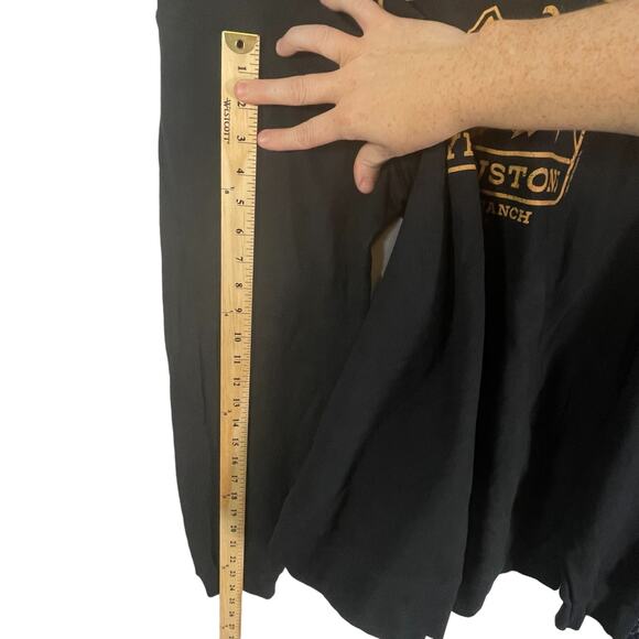 Yellowstone Dutton Ranch Montana Sweatshirt SIZE XL Black Gold Unisex Pullover - Picture 3 of 8
